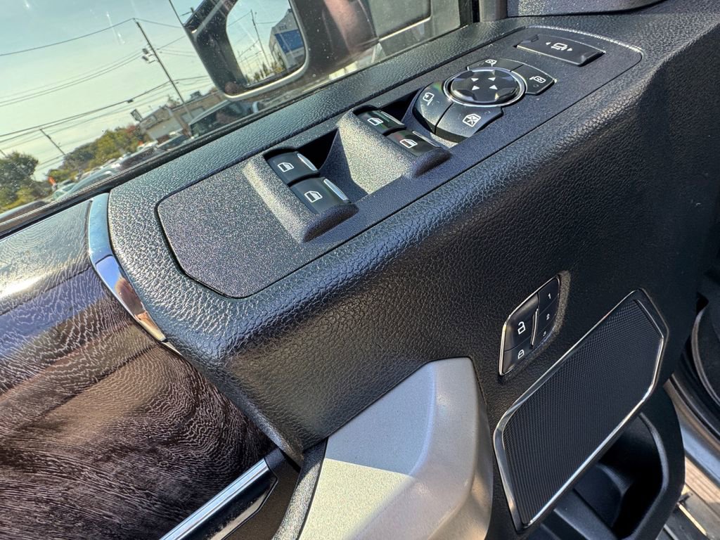 Used 2018 Ford F250 Lariat w/ Lariat Ultimate Package image 11