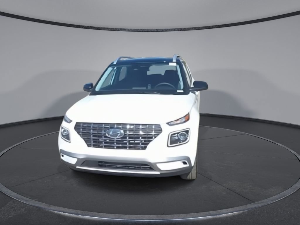 New 2025 Hyundai Venue Limited image 3