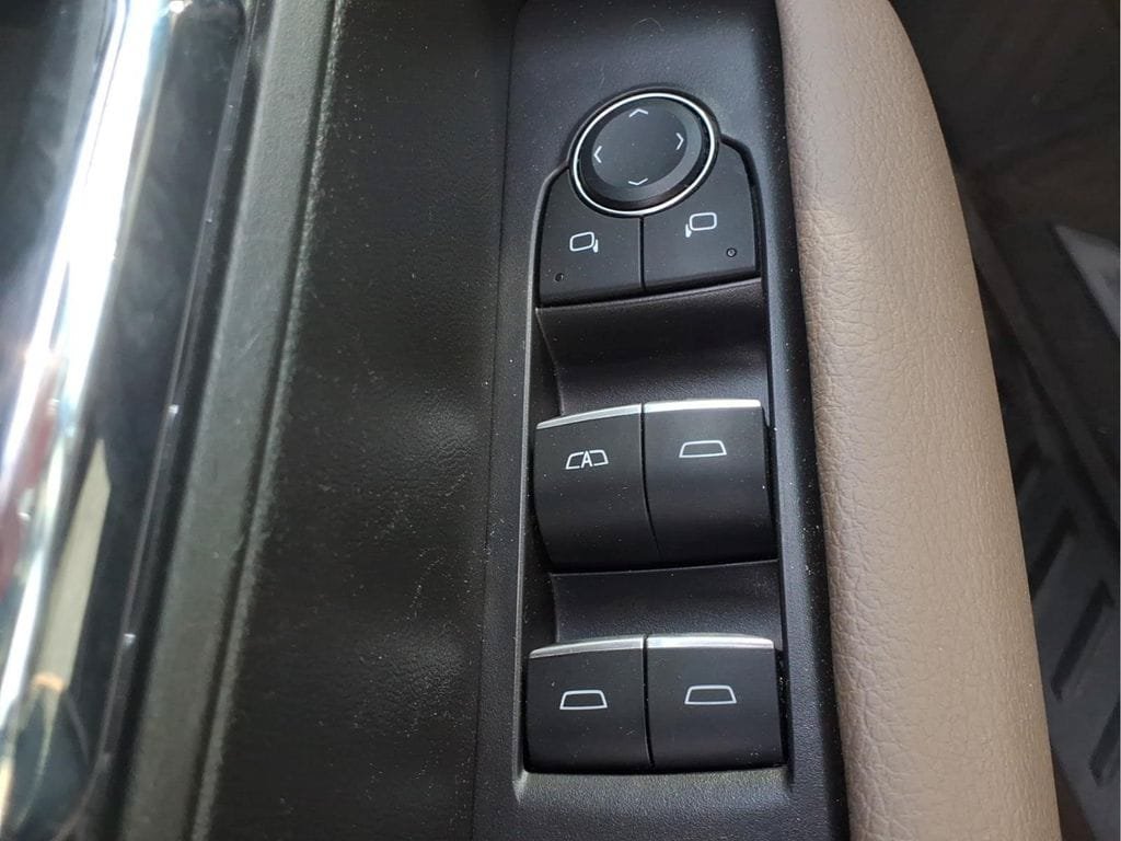 Used 2024 GMC Canyon Denali AWD/4WD image 20