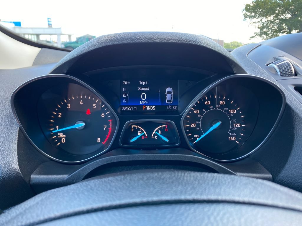 Used 2019 Ford Escape SE FWD image 31