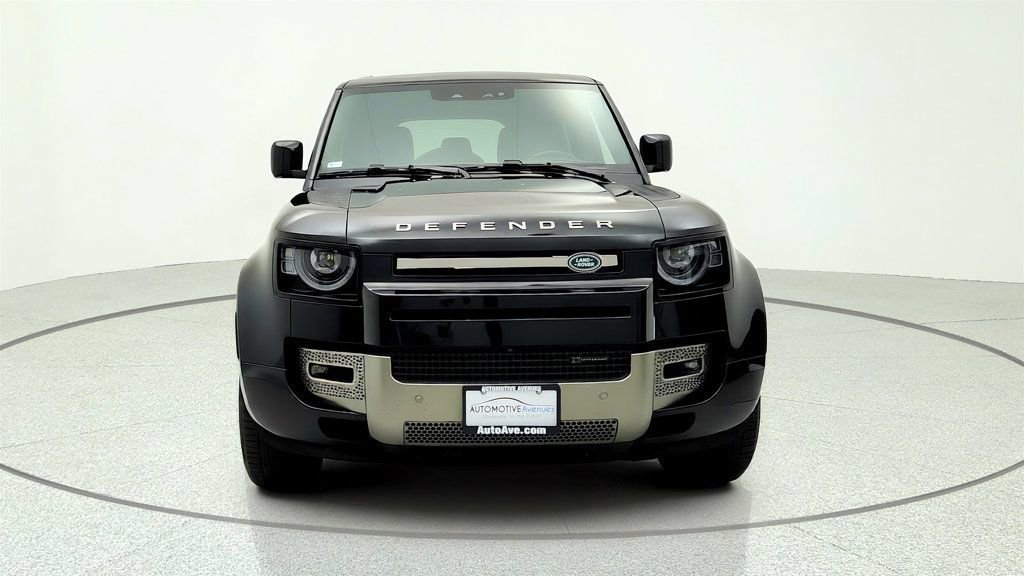 Used 2023 Land Rover Defender 110 X-Dynamic SE AWD/4WD image 2