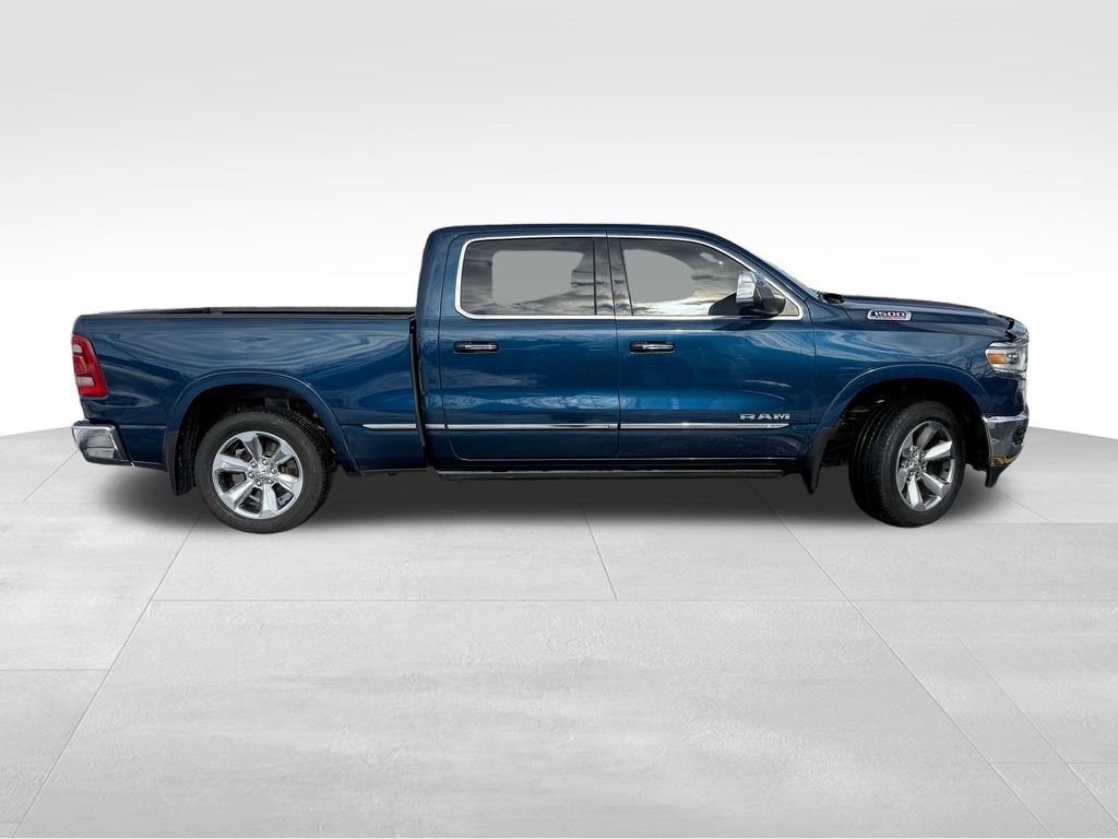Used 2022 RAM 1500 Limited w/ Cold Weather Group AWD/4WD image 8