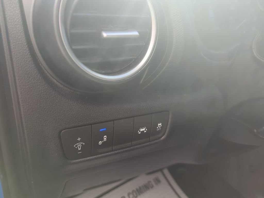 Used 2019 Hyundai Kona SEL image 22