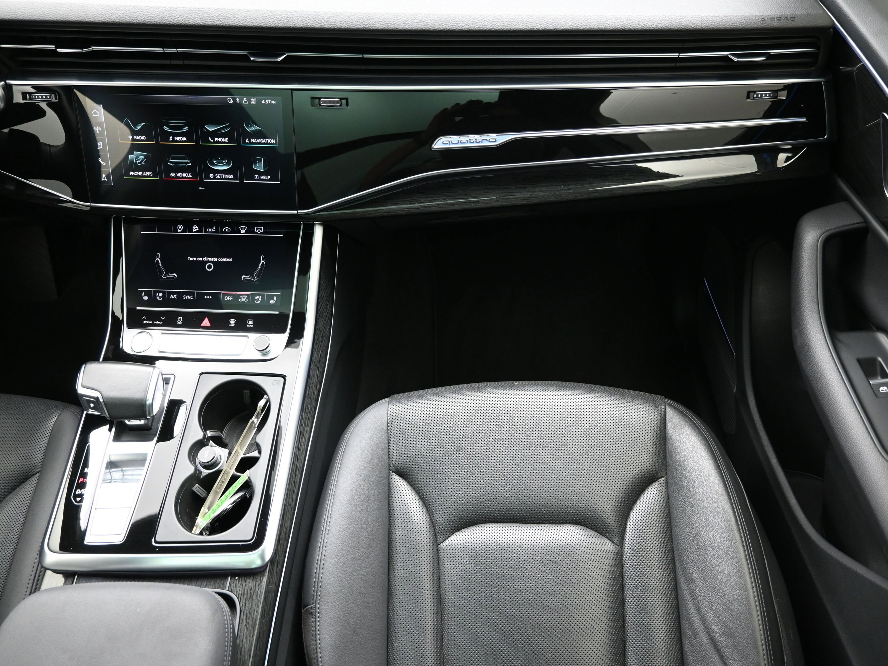 Used 2020 Audi Q7 3.0T Prestige w/ Prestige Package image 39