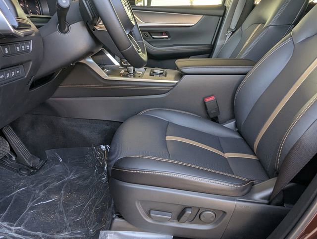 Used 2025 MAZDA CX-90 3.3 Turbo w/ Premium Plus Pkg image 13