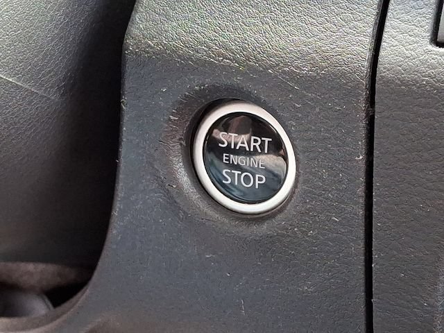 Used 2025 Nissan Frontier PRO-4X w/ Pro Convenience Package AWD/4WD image 22