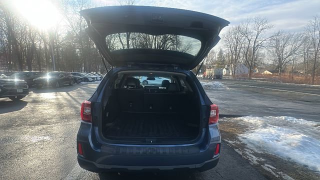 Used 2017 Subaru Outback 2.5i Limited image 38