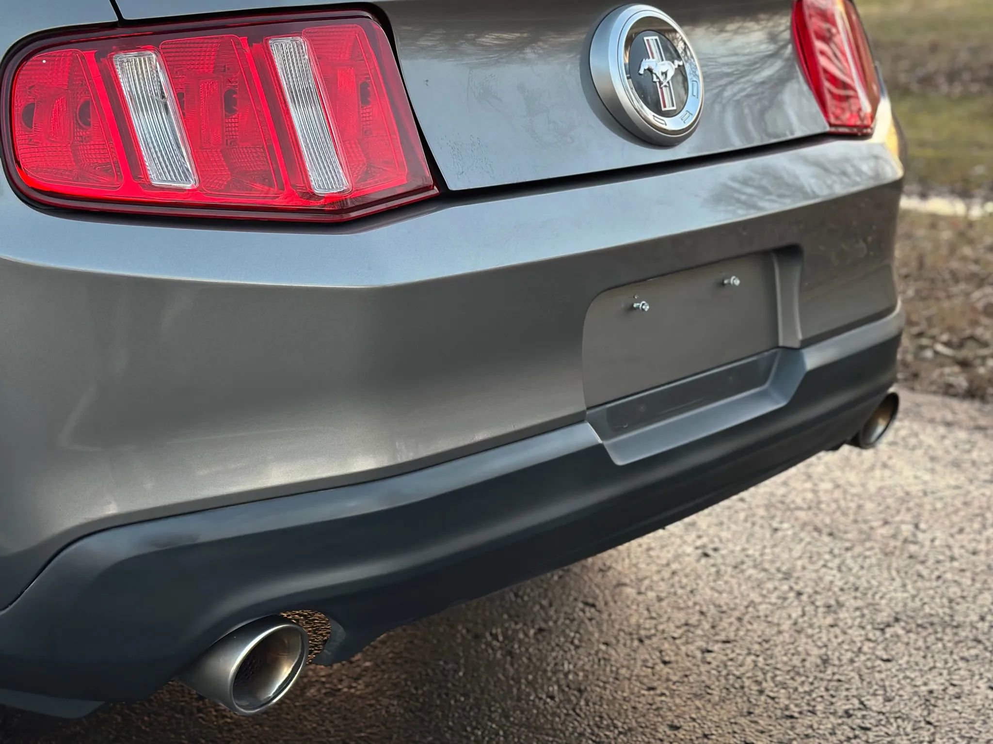 Used 2011 Ford Mustang Coupe image 10