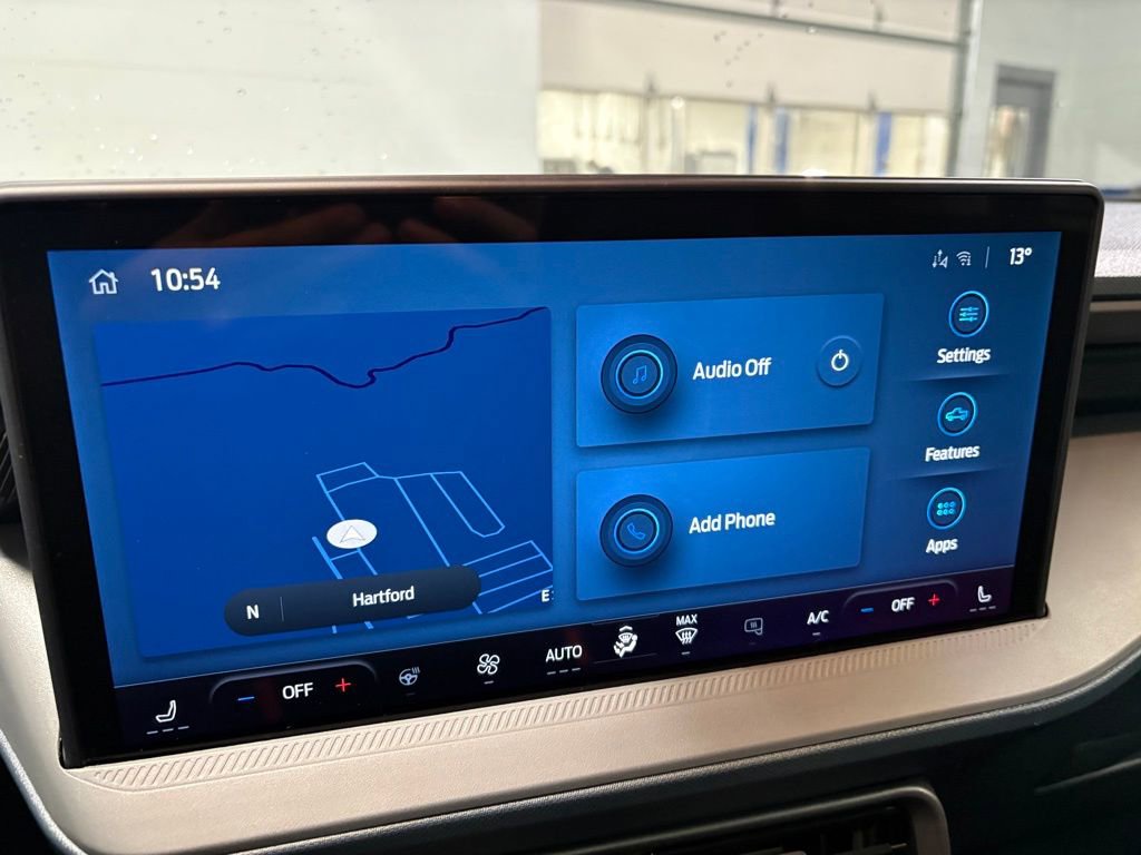 New 2026 Ford Maverick Lariat w/ Black Appearance Package image 18