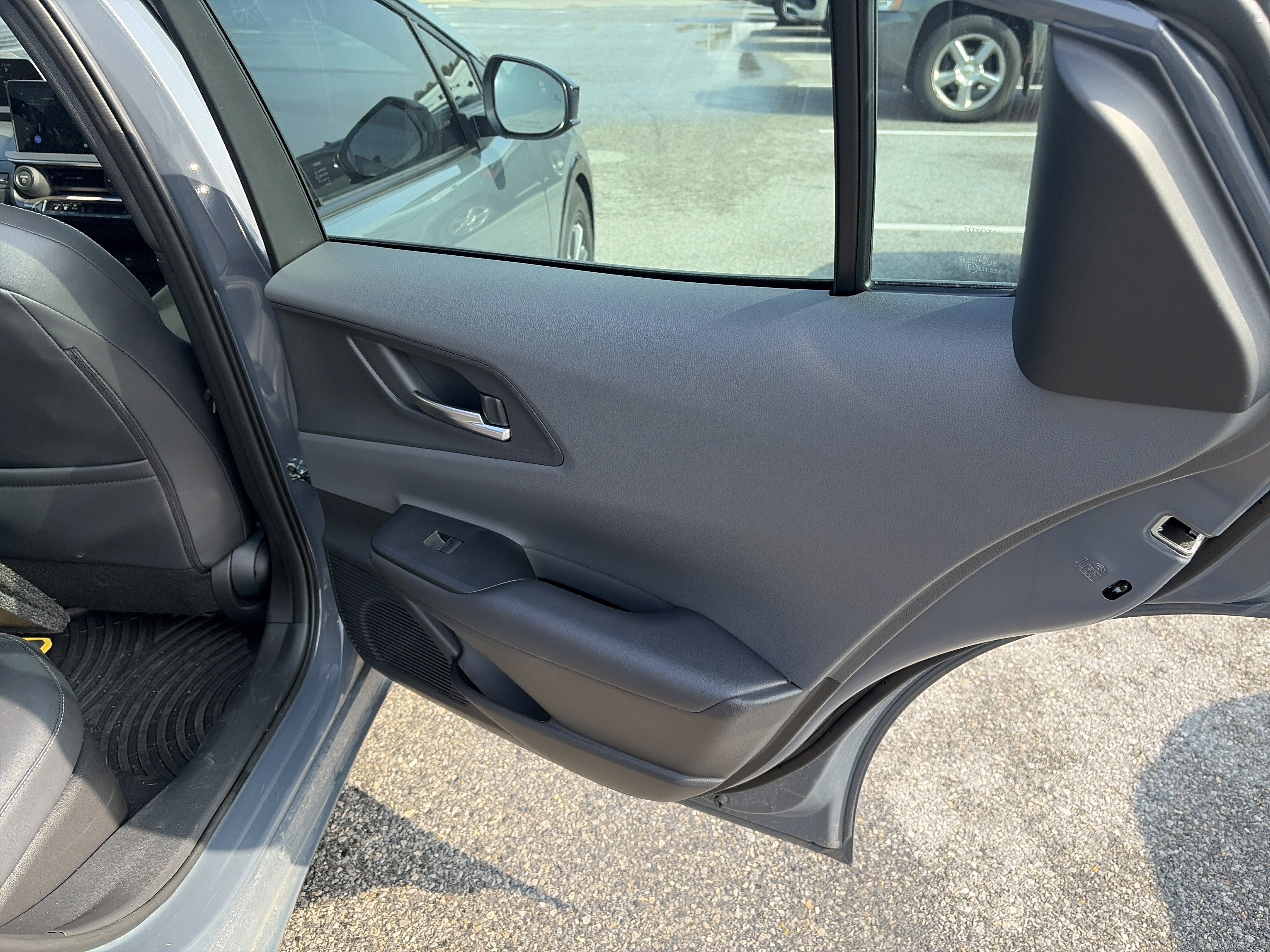 Used 2026 Toyota Prius Limited w/ Limited Premium Package image 19