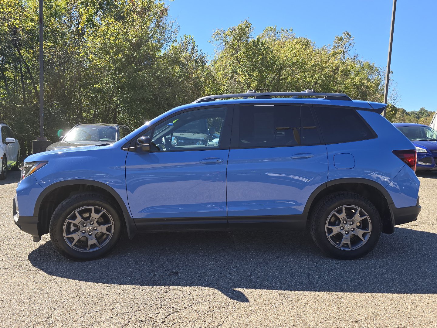 Used 2024 Honda Passport TrailSport image 15