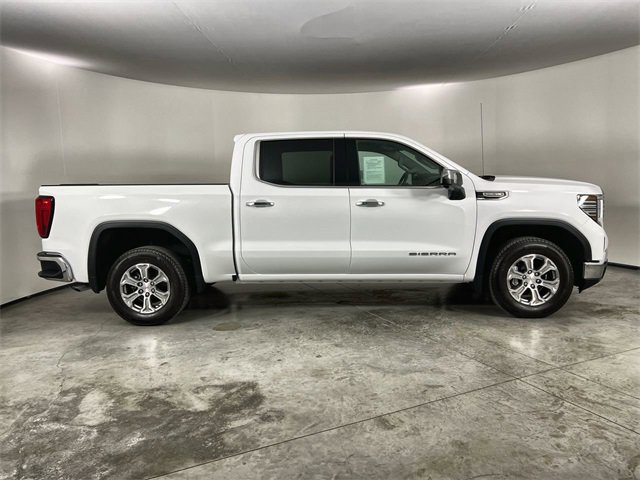 Certified 2025 GMC Sierra 1500 SLT image 9