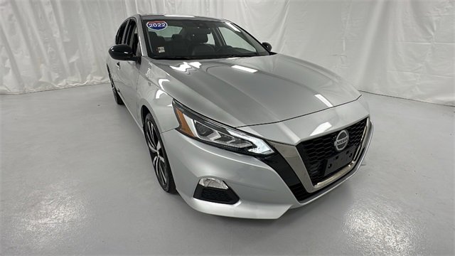 Certified 2022 Nissan Altima 2.5 SR