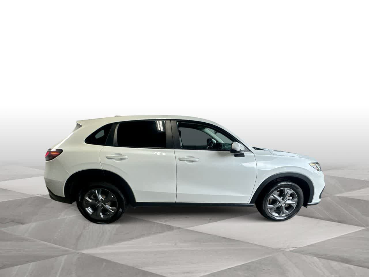Used 2026 Honda HR-V LX image 9