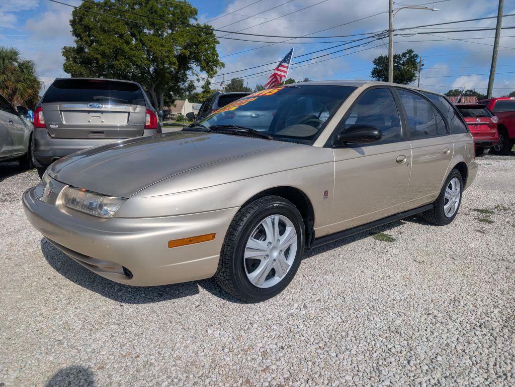 Used 1997 Saturn S-Series SW2 FWD image 1