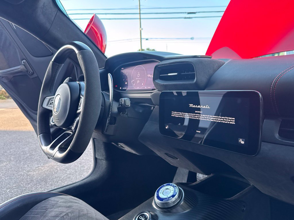 Used 2022 Maserati MC20 Coupe RWD image 38