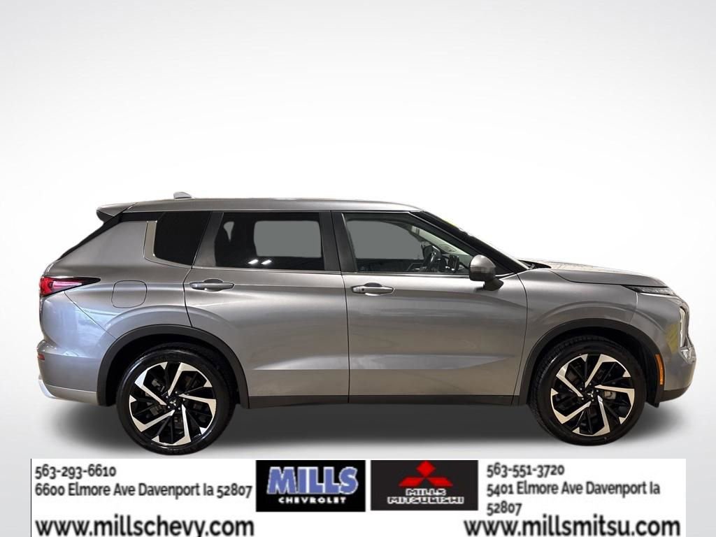 Used 2022 Mitsubishi Outlander SE AWD/4WD image 4