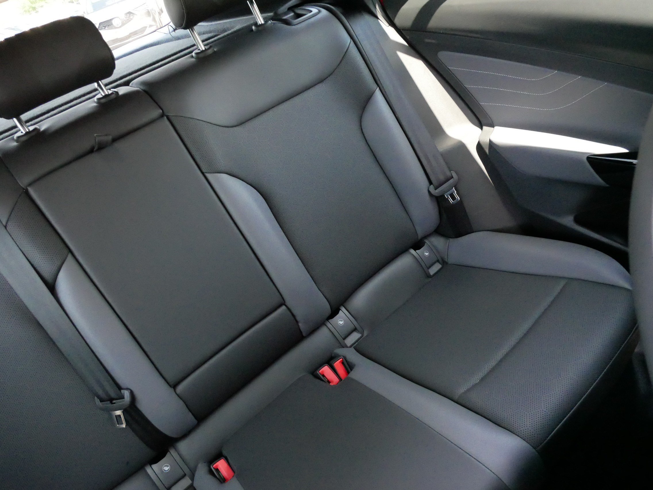 Certified 2023 Volkswagen ID.4 Pro S AWD/4WD image 14