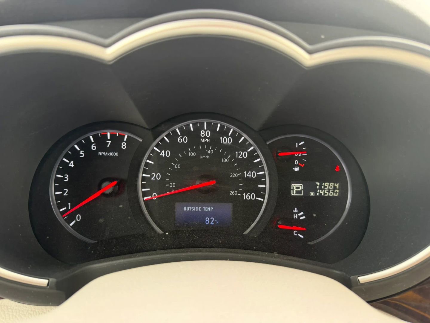 Used 2016 Nissan Quest SV image 23