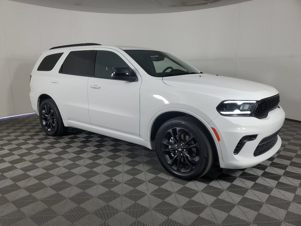 Used 2025 Dodge Durango GT w/ Blacktop Package RWD image 2