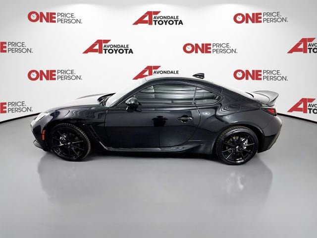 Certified 2025 Toyota GR86 Premium RWD image 4