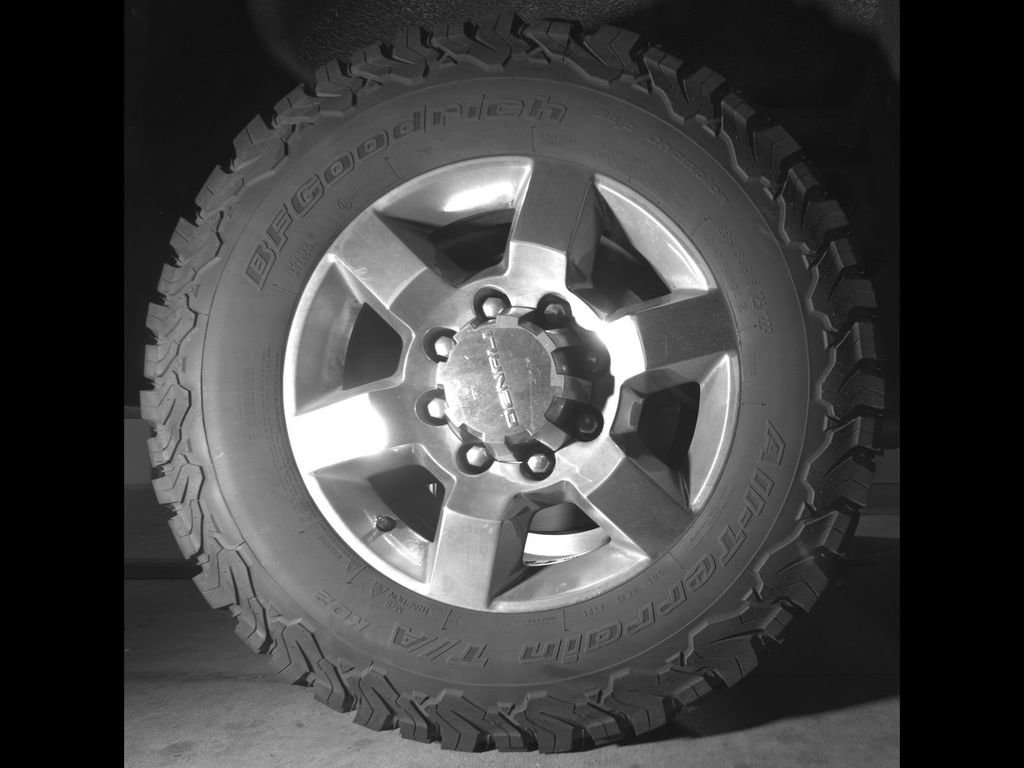 Used 2018 GMC Sierra 2500 SLT w/ Duramax Plus Package AWD/4WD image 14
