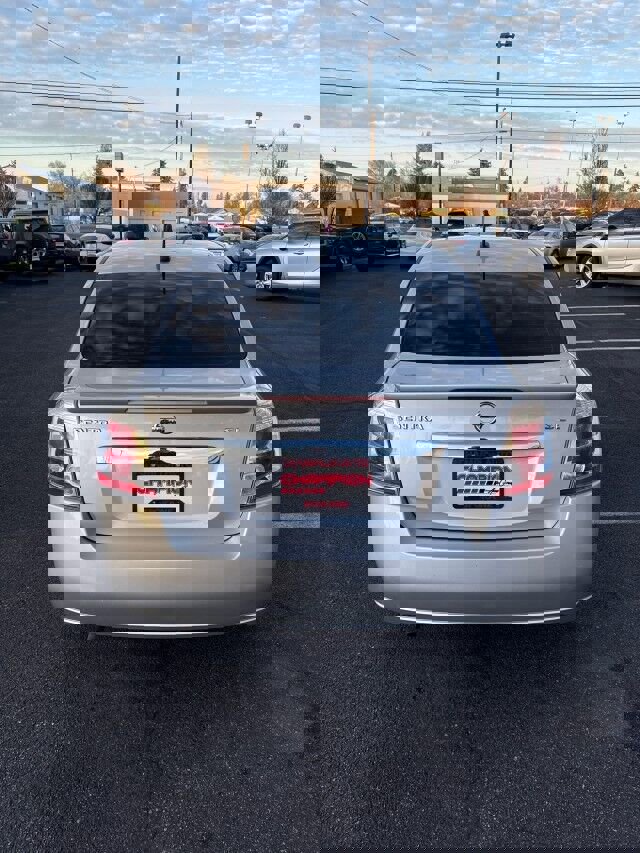 Used 2012 Nissan Sentra 2.0 SL w/ Special Value Pkg image 8