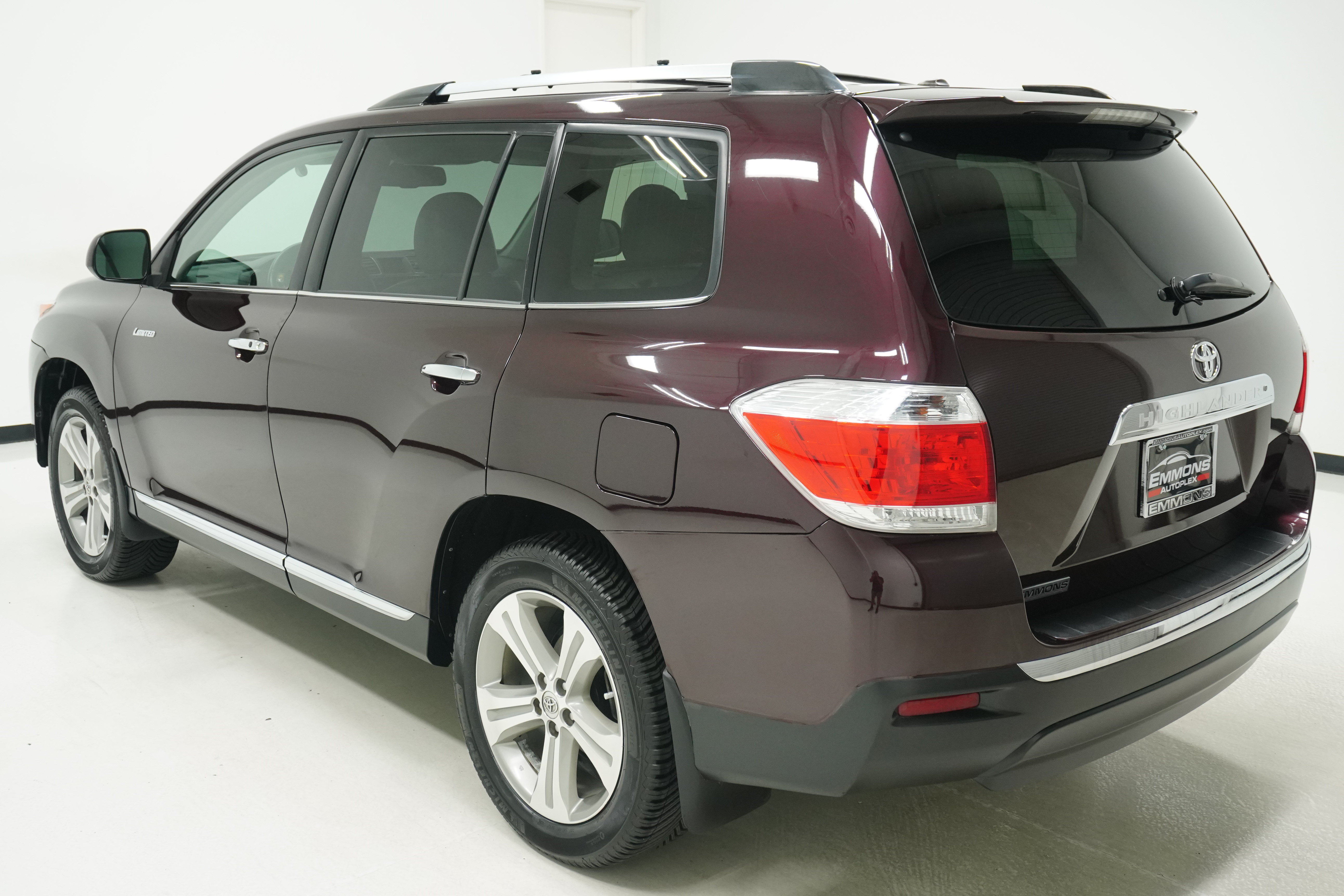 Used 2013 Toyota Highlander Limited FWD image 6