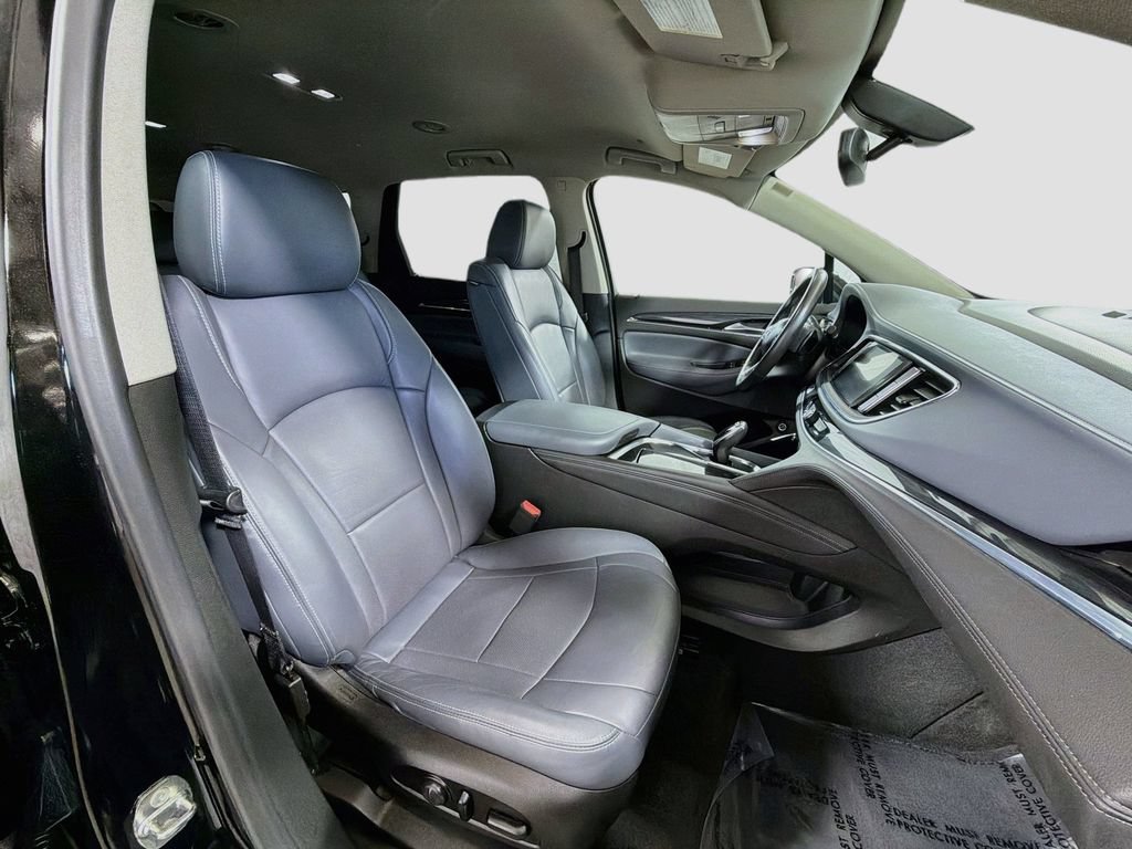 Used 2018 Buick Enclave Essence w/ Trailering Package FWD image 29