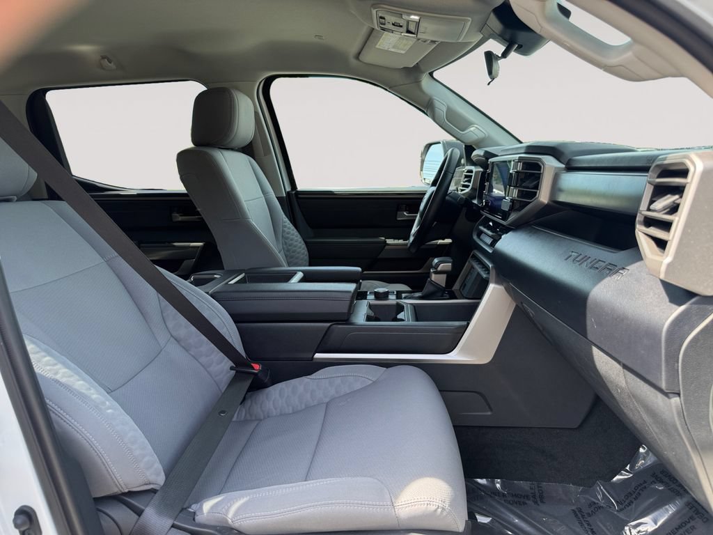 Used 2024 Toyota Tundra SR5 AWD/4WD image 15