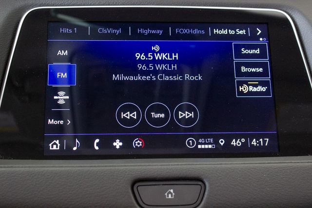 Used 2023 Cadillac XT4 Luxury w/ Cold Weather Package image 31