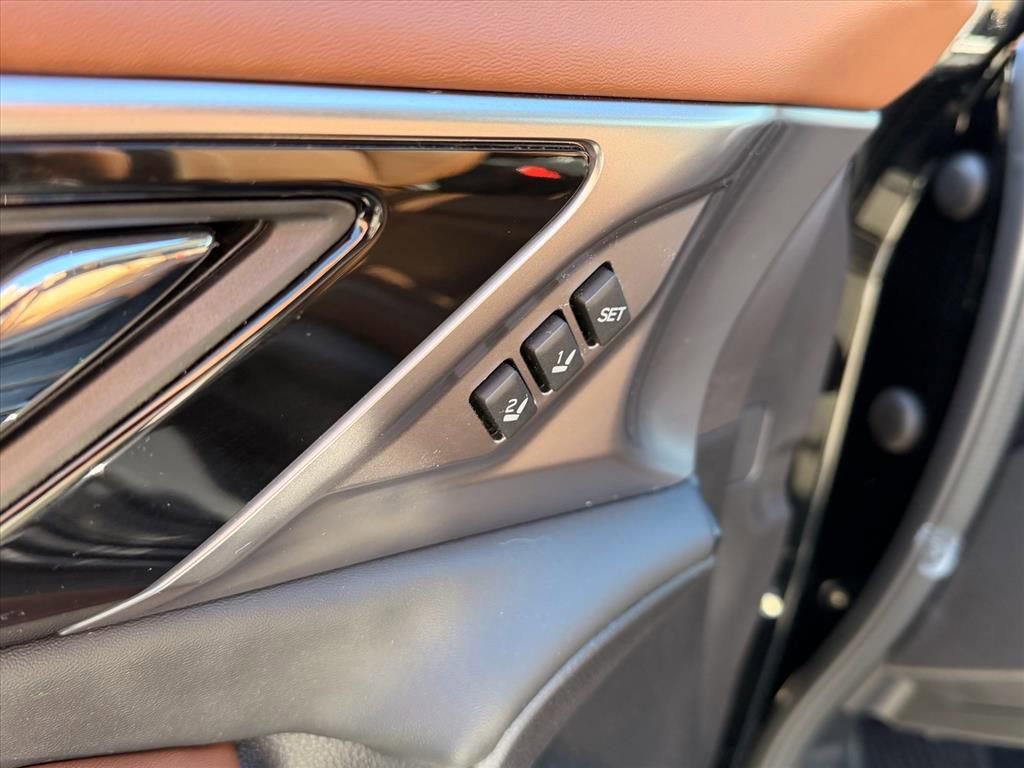 Certified 2025 Subaru Outback Touring XT image 9