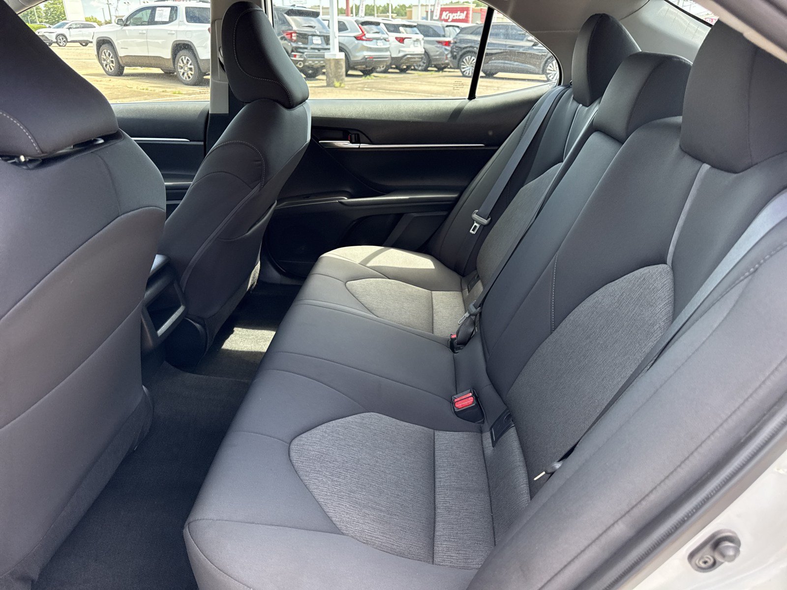 Used 2023 Toyota Camry LE FWD image 13