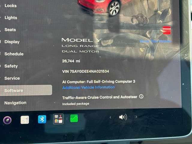 Used 2022 Tesla Model Y Long Range AWD/4WD image 28