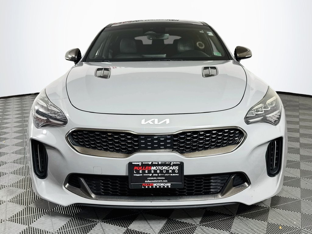Used 2022 Kia Stinger GT-Line w/ Sun & Sound Package AWD/4WD image 2