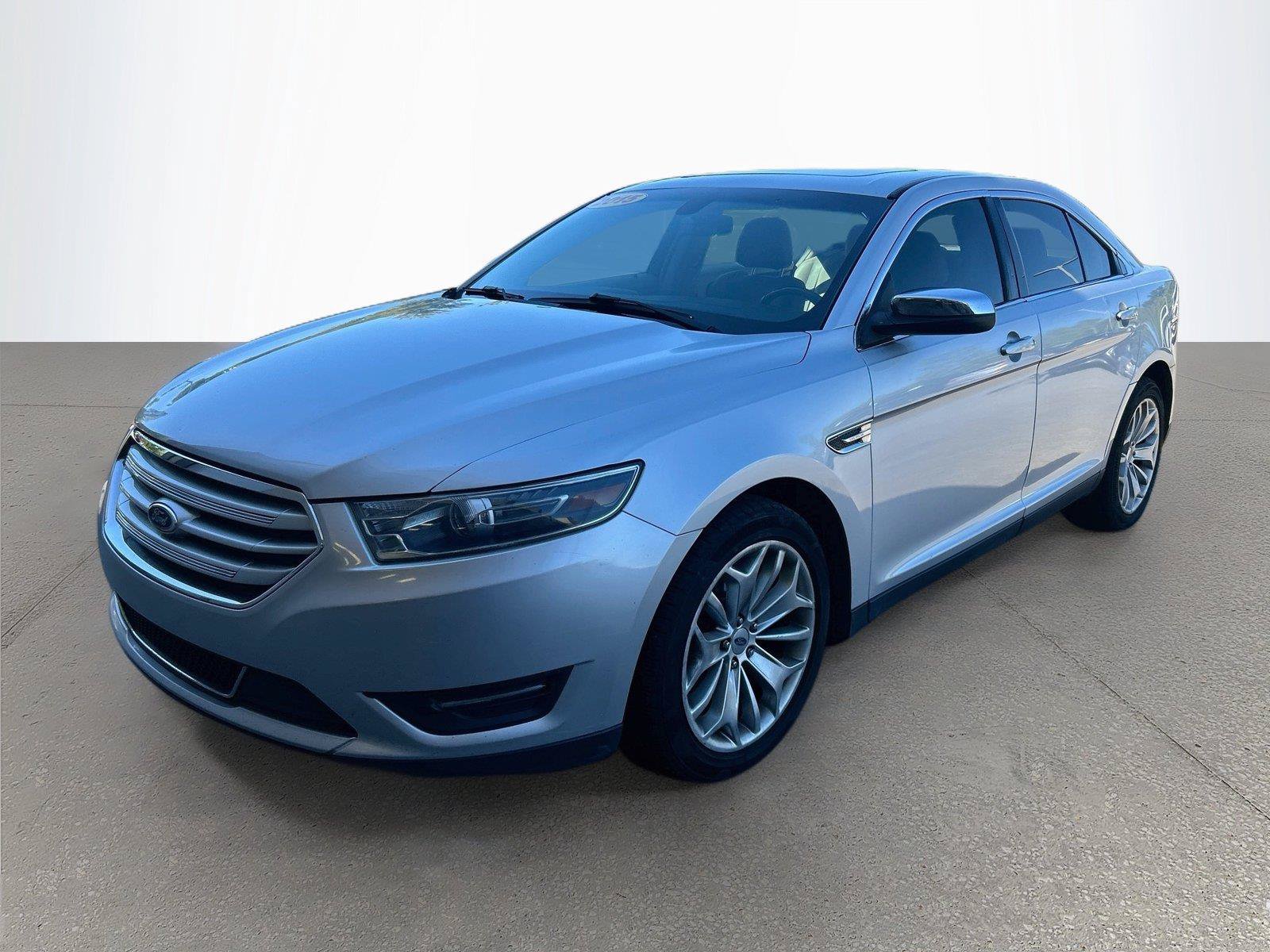 Used 2015 Ford Taurus Limited FWD image 8