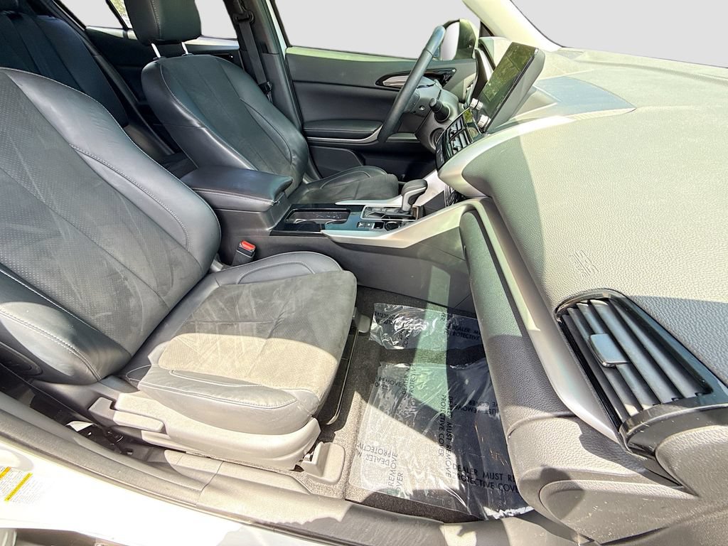 Used 2022 Mitsubishi Eclipse Cross SEL FWD image 14