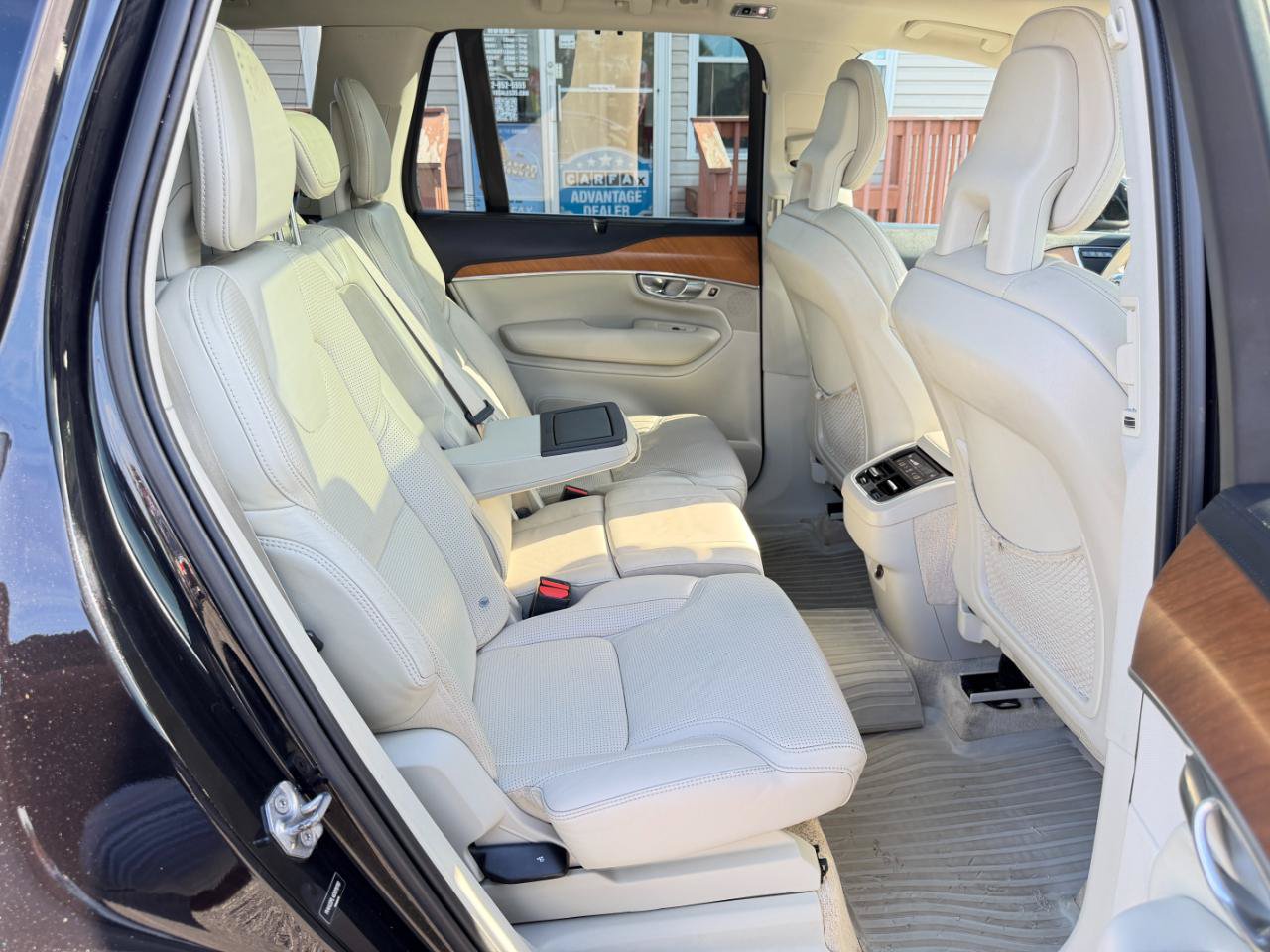 Used 2016 Volvo XC90 T6 Inscription w/ Vision Package AWD/4WD image 44