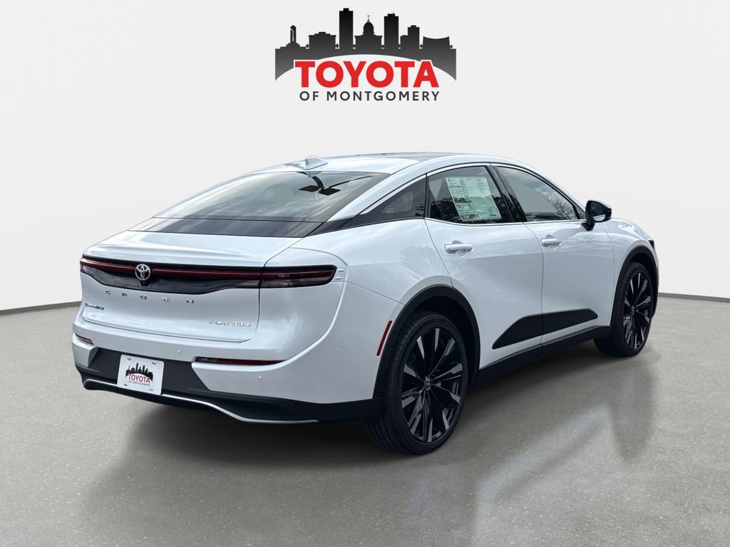 New 2026 Toyota Crown Platinum image 3