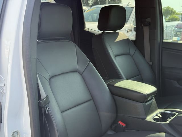 Used 2023 GMC Canyon Elevation w/ Elevation Premium Package AWD/4WD image 17