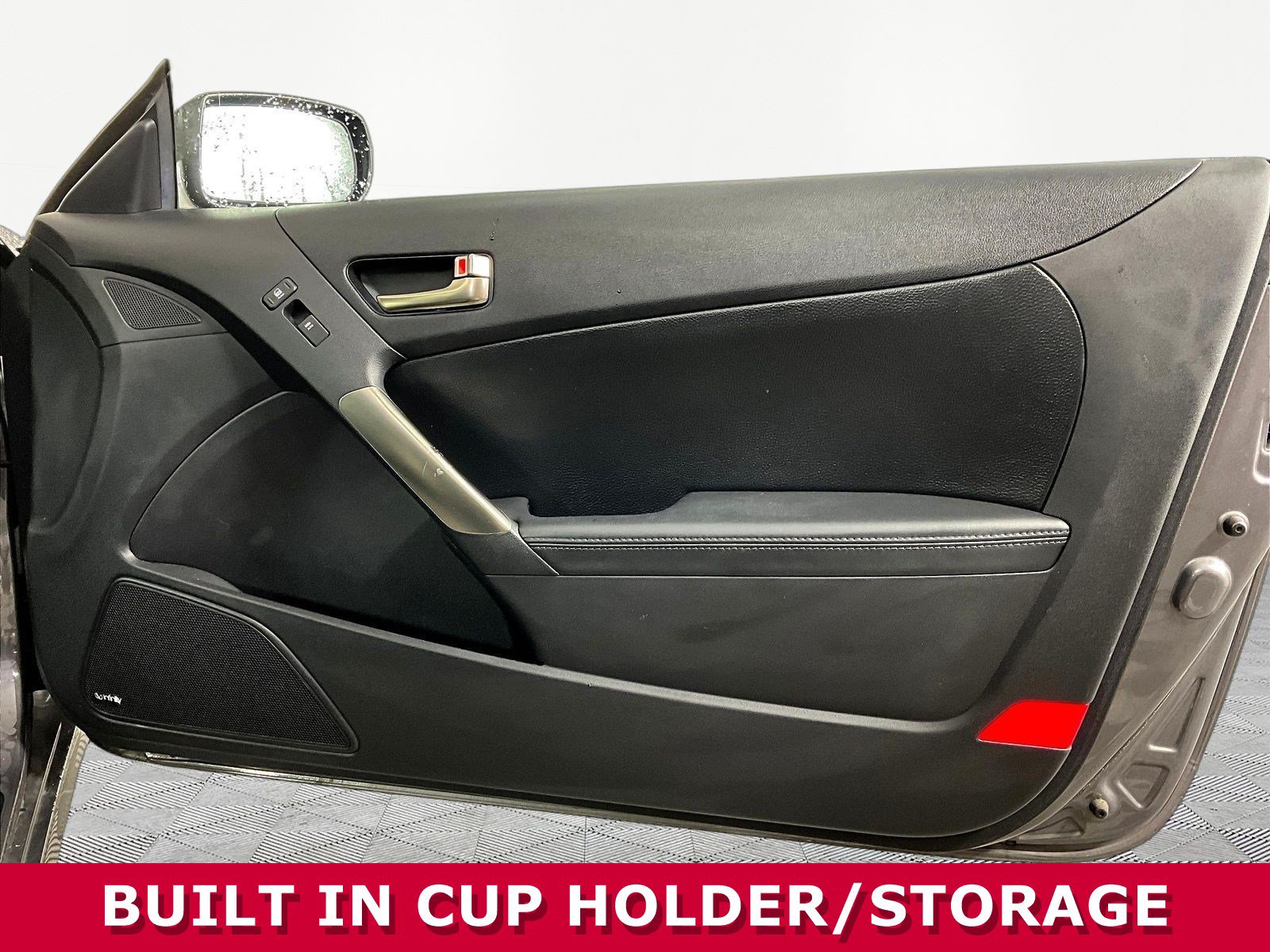 Used 2013 Hyundai Genesis 3.8 RWD image 25