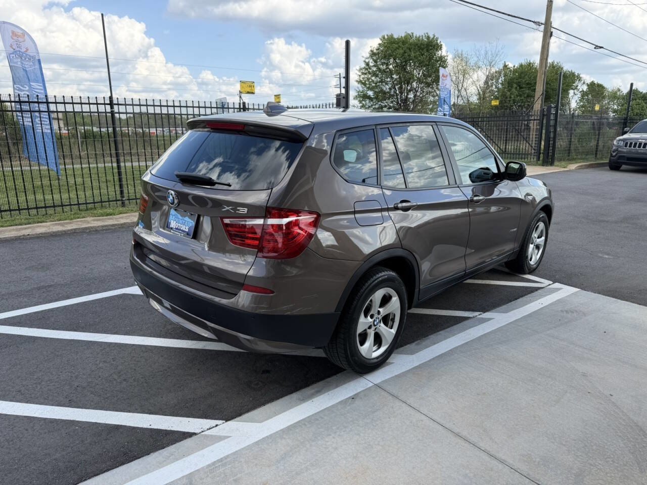 Used 2012 BMW X3 xDrive28i AWD/4WD image 6