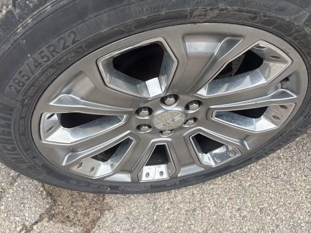 Used 2016 GMC Yukon Denali w/ Open Road Package image 10