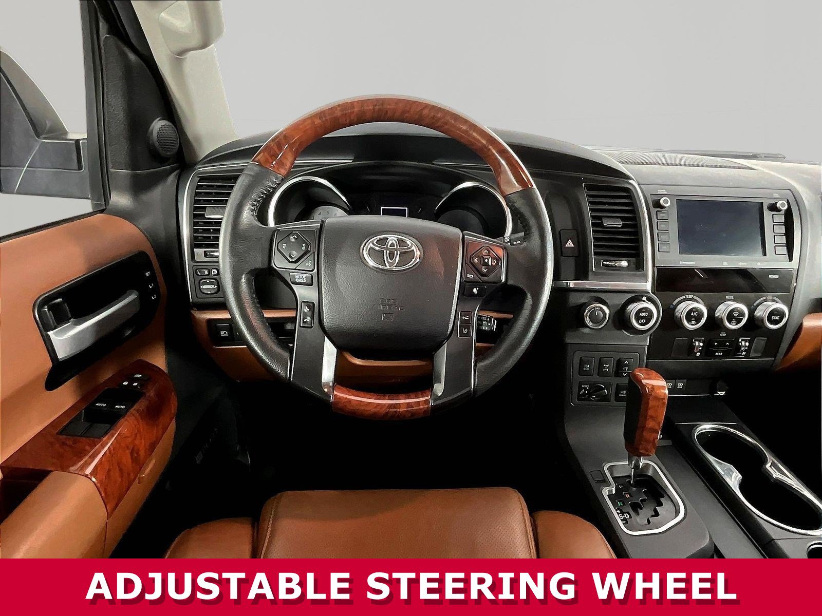 Used 2020 Toyota Sequoia Platinum w/ Preferred Accessory Package AWD/4WD image 8