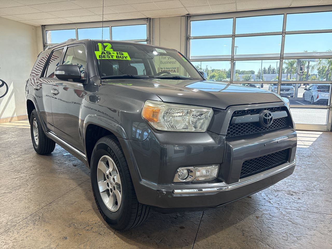 Used 2012 Toyota 4Runner SR5 RWD image 4