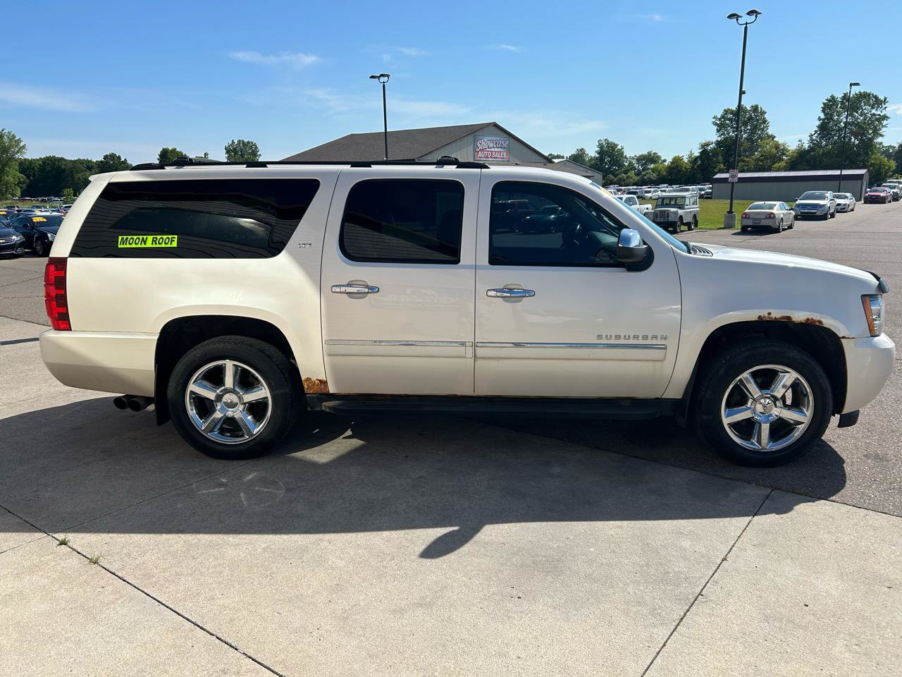 Used 2012 Chevrolet Suburban LTZ AWD/4WD image 4