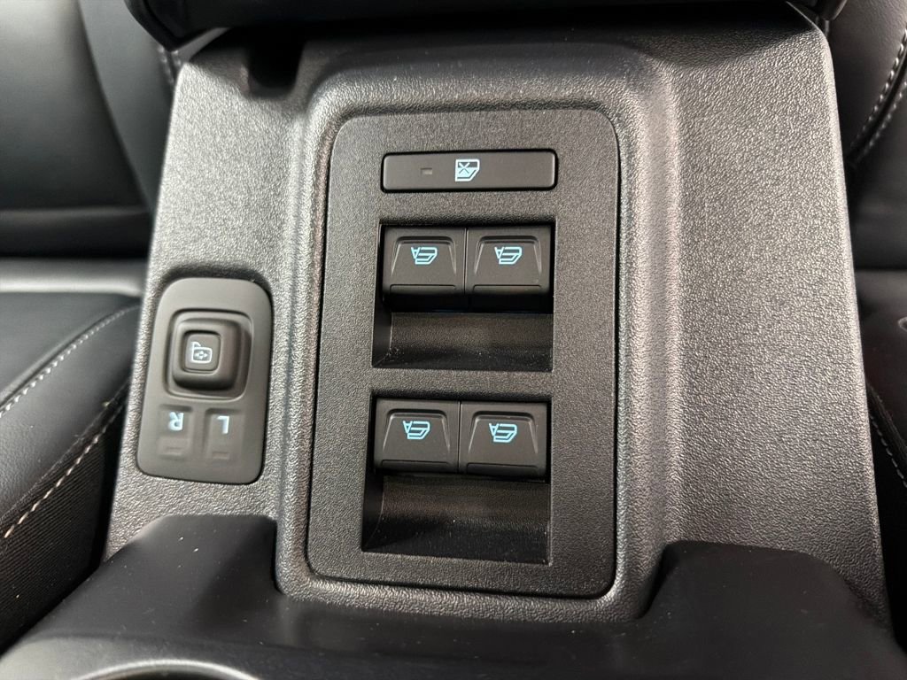 New 2025 Ford Bronco Outer Banks w/ Sasquatch Package image 16