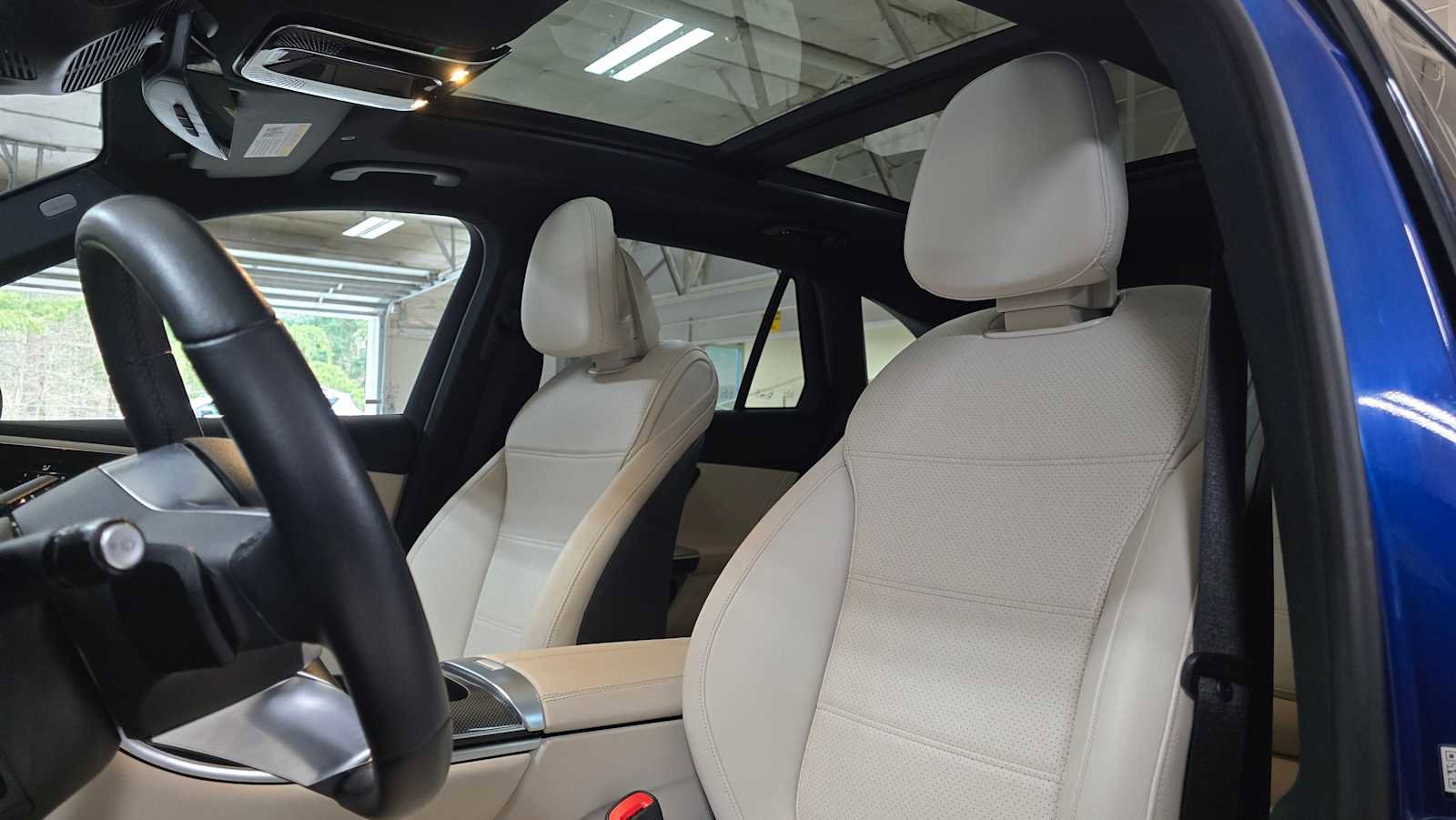 Certified 2024 Mercedes-Benz GLC 300 4MATIC image 21