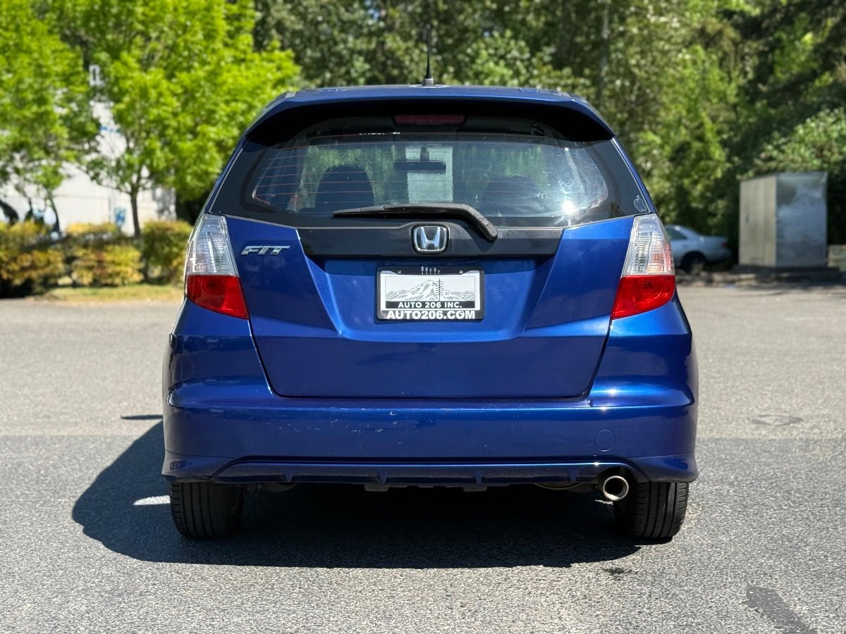 Used 2010 Honda Fit Sport image 4