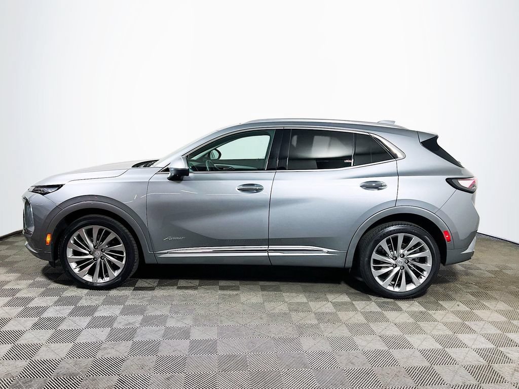 Used 2024 Buick Envision Avenir AWD/4WD image 4